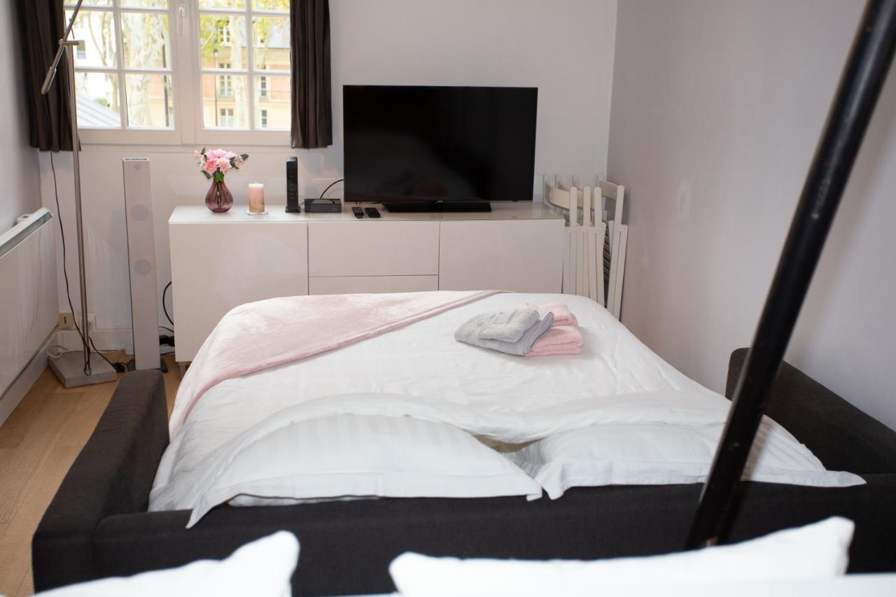 Le Duplex Apartment แวร์ซาย ภายนอก รูปภาพ